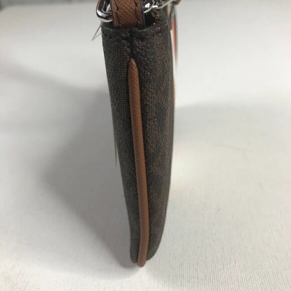 Michael Kors Jet Set Travel Wristlet NWT - Picture 5 of 6